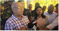 মীরসরাইয়ে পূজামণ্ডপ পরিদর্শনে উপদেষ্টা ফারুক ই আজম 