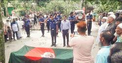 সাদুল্লাপুরে বীর মুক্তিযোদ্ধা সিরাজুল ইসলামকে রাষ্ট্রীয় মর্যাদায় দাফন