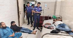 পেশাগত দায়িত্ব পালনকালে ৮ সাংবাদিকের উপর সন্ত্রাসী হামলা  