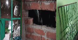 পাঁচবিবিতে জানালার গ্রিল কেটে দুর্ধর্ষ চুরি