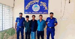 লামায় চাঁদাবাজির সময় হাতেনাতে আটক ৩  