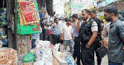 গলাচিপায় র‍্যাবের অভিযানে ১২’শ কেজি পলিথিন জব্দ