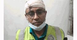ট্রাফিক পুলিশের মাথা ফাটালেন অটোরিকশা চালক