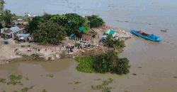বগুড়ায় যমুনার কড়াল গ্রাসে বিলীন হচ্ছে গ্রাম, আতঙ্কে মানুষ 