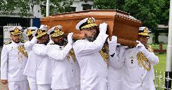 সাবেক নৌবাহিনী প্রধান সরওয়ার জাহান নিজামের সামরিক মর্যাদায় দাফন সম্পন্ন
