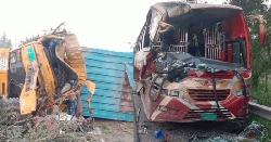ঢাকা-মাওয়া এক্সপ্রেসওয়েতে ত্রিমুখী সংঘর্ষে নিহত ১, আহত ১০