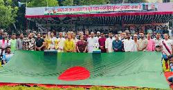 হোমনায় মরহুম এম কে আনোয়ার স্মৃতি ফুটবল টুর্নামেন্টের উদ্বোধনী খেলা অনুষ্ঠিত