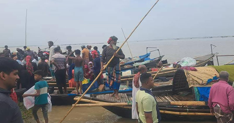 সংবাদ প্রকাশের পরও বন্ধ হয়নি পদ্মায় ইলিশ ধরা, বেচা-কেনা