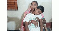 তৃতীয় শ্রেণির শিক্ষার্থী মুক্ত শর্মা বাঁচতে চায়
