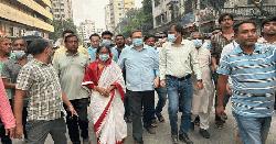 মিরপুর শিয়ালবাড়িতে ক্ষতিগ্রস্তদের পাশে দাঁড়ালেন সাজু