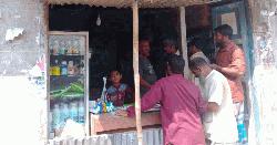 ইন্দুরকানীতে সরকার নির্ধারিত মূল্যের চেয়ে বেশি দামে সার বিক্রির অভিযোগ