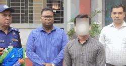 প্রশ্নের সেট ‘পদ্মা’ হলে কাশি দেবেন, সেই কৌশলেই ধরা পড়লেন চাকরিপ্রার্থী