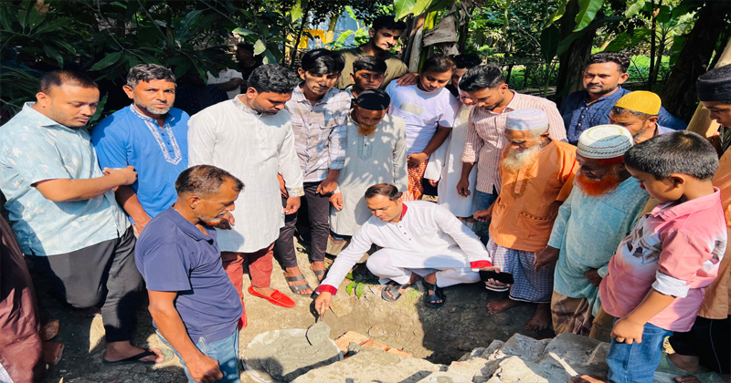 মহিলাদের নামাজঘর নির্মাণ কাজের উদ্বোধন