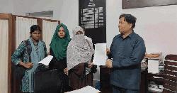 বোরখা নিয়ে বিতর্কিত মন্তব্যে রাবি শিক্ষকের বিরুদ্ধে রাকসুর প্রতিবাদ