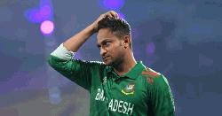  যেভাবে নিজের হাতেই ক্যারিয়ারের সমাপ্তি টানলেন সাকিব আল হাসান