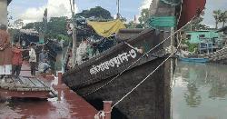 বঙ্গোপসাগরে ১ ট্রলারে ধরা পড়েছে ১৪০ মন ইলিশ মাছ, বিক্রি সাড়ে ৩১ লাখ