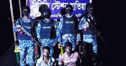 হাতিয়ায় ১৪০ টন কয়লাসহ আটক ২