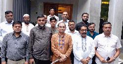 ডা. শহিদুলকে মনোনয়ন না দেওয়ায় দ্বিতীয় দিনের মতো উত্তাল সাতক্ষীরা