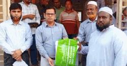 পাঁচবিবিতে এতিমদের মাঝে দুম্বার মাংস বিতরণ