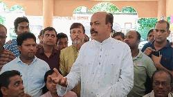 দলের প্রতীক না পেলেও নির্বাচনে লড়ার ঘোষণা আসলাম চৌধুরীর