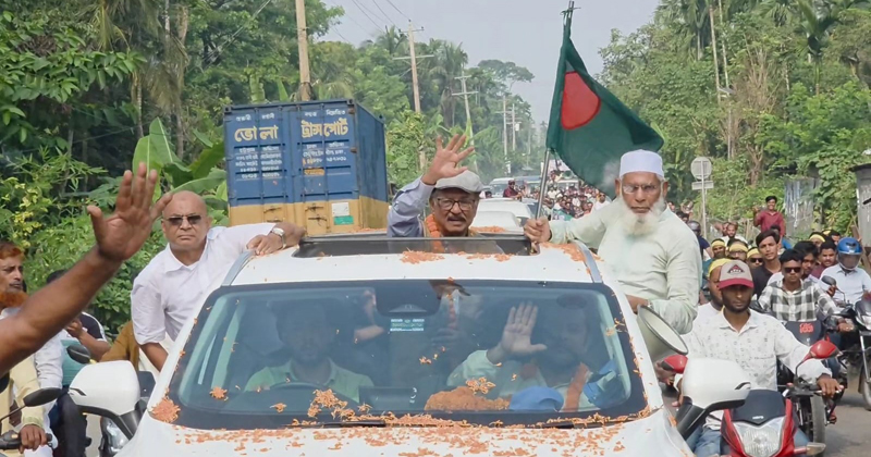 ভোলা-১ আসনে বিএনপির প্রার্থী গোলাম নবী আলমগীরের সংবর্ধনায় লাখো মানুষ