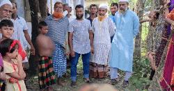 বাগেরহাটে গর্ভবতী গাভী জবাই, মাংস লুটের অভিযোগে চাঞ্চল্য