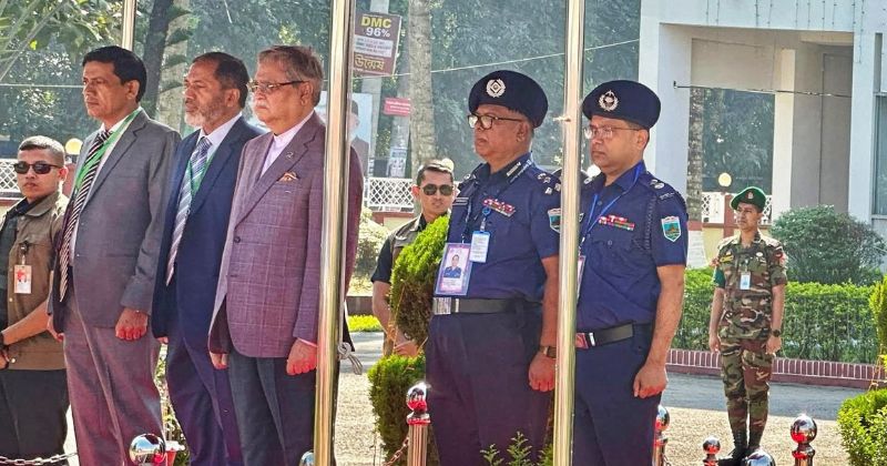 দুইদিনের সফরে পাবনায় পৌঁছেছেন রাষ্ট্রপতি মো. সাহাবুদ্দিন