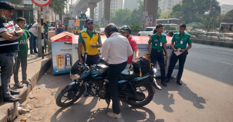 রাজধানীজুড়ে পুলিশের সাঁড়াশি অভিযান