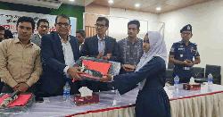 আশুগঞ্জে সুবিধাবঞ্চিত শিক্ষার্থীদের মাঝে শিক্ষা উপকরণ বিতরণ 