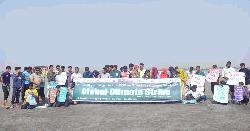 গ্লোবাল ক্লাইমেট স্ট্রাইক: ধনী দেশগুলোর প্রতি জলবায়ু তহবিল বাড়ানোর আহ্বান