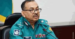 গাড়িতে আগুন-ককটেল নিক্ষেপকারীকে গুলির নির্দেশ ডিএমপি কমিশনারের