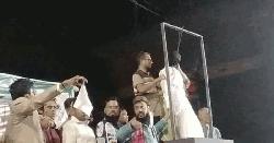 শাহবাগে শেখ হাসিনার প্রতীকী ফাঁসি