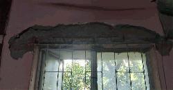 ঢাবির হলে পলেস্তারা খসে পড়ে শিক্ষার্থী আহত 