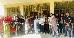 শিক্ষক সংকট নিরসনের দাবিতে কুবি'র সাংবাদিকতা বিভাগের স্মারকলিপি