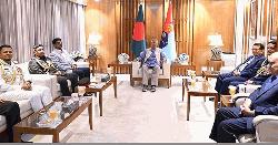 প্রধান উপদেষ্টার সঙ্গে তিন বাহিনীর প্রধানদের সৌজন্য সাক্ষাৎ