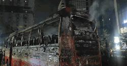 মহাখালীতে চলন্ত বাসে আগুন