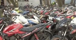 মামলায় জব্দ কোটি টাকার গাড়ি এখন ভাঙারি