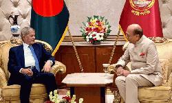 রাষ্ট্রপতির সঙ্গে ভারতীয় হাইকমিশনারের সাক্ষাৎ
