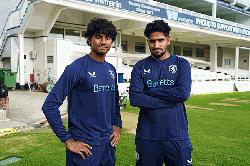 ডার্বিশায়ারের বিপক্ষে ৪ উইকেট নিয়ে আবারও আলোচনায় হাসান