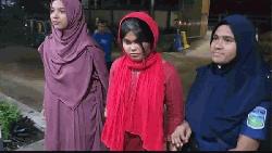 ফ্যামিলি কার্ডের নামে টাকা নেওয়ার অভিযোগে এনসিপি নেত্রী গ্রেপ্তার