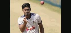 তাইজুলকে প্রশংসায় ভাসালেন পাকিস্তানের সাবেক স্পিনার মুশতাক