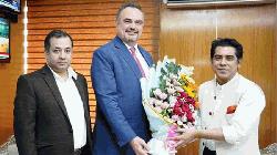 মার্কিন রাষ্ট্রদূতের সাথে সচিবালয়ে বৈঠক: দ্বিপক্ষীয় সম্পর্ক ও অপতথ্য রোধে গুরুত্ব